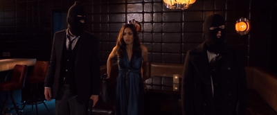 2011_-_Girl_Walks_Into_A_Bar_mp42787.jpg