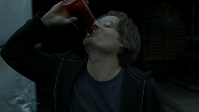 2011_-_Vampire_mp41237.jpg