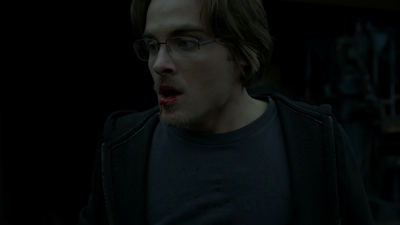 2011_-_Vampire_mp41260.jpg