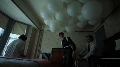 2011_-_Vampire_mp41603.jpg