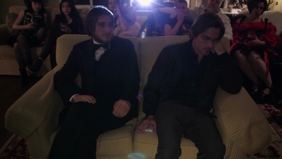 2011_-_Vampire_mp42116.jpg