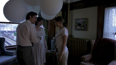 2011_-_Vampire_mp42890.jpg