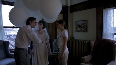 2011_-_Vampire_mp42902.jpg