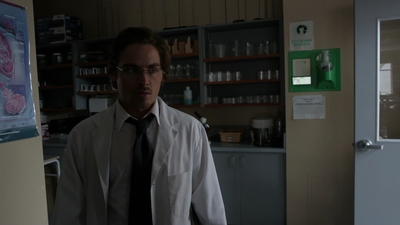 2011_-_Vampire_mp43010.jpg