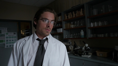 2011_-_Vampire_mp43022.jpg