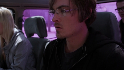 2011_-_Vampire_mp43488.jpg