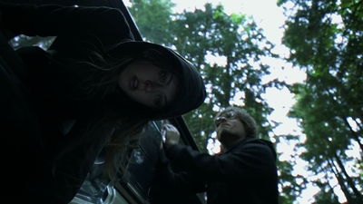 2011_-_Vampire_mp43705.jpg