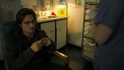 2011_-_Vampire_mp45906.jpg