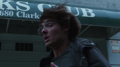 2011_-_Vampire_mp46263.jpg