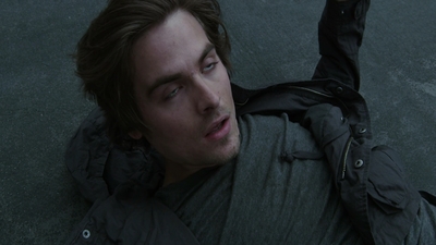 2011_-_Vampire_mp46363.jpg