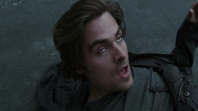 2011_-_Vampire_mp46365.jpg