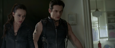 2013_-_The_Mortal_Instruments_City_of_Bones_mkv4671.jpg