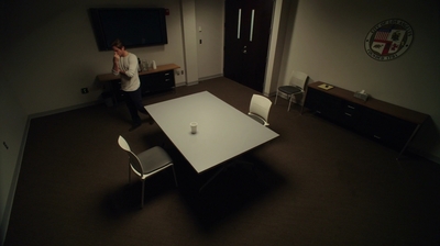 Notorious_S01E01_mkv0461.jpg