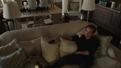 Notorious_S01E01_mkv0770.jpg