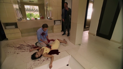Notorious_S01E01_mkv2105.jpg