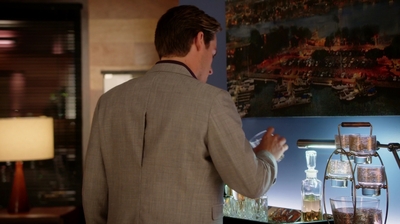 Notorious_S01E02_mkv3111.jpg