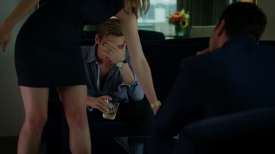 Notorious_S01E02_mkv4035.jpg