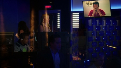Notorious_S01E04_mkv0045.jpg