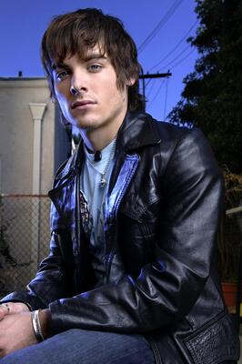 HQOuttakes_28129.jpg