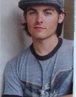 hollywoodlife_28229.jpg