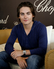 Filename=chopardportraits3_28229.jpg
Filesize=1288KiB
Dimensions=1969x2953
Date added=Dec 29, 2023 chopardportraits3_28229.jpg